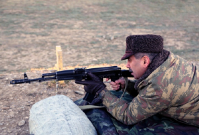 Generallar silahlandı, Zakir Həsənov atəş açdı - FOTOLAR